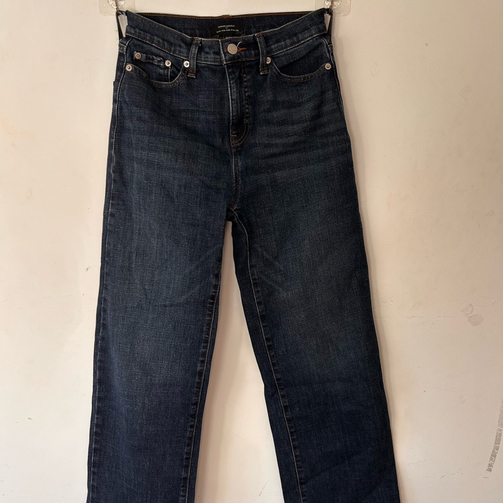 Banana Republic Ultra High-Rise Wide Leg Jeans - Indigo